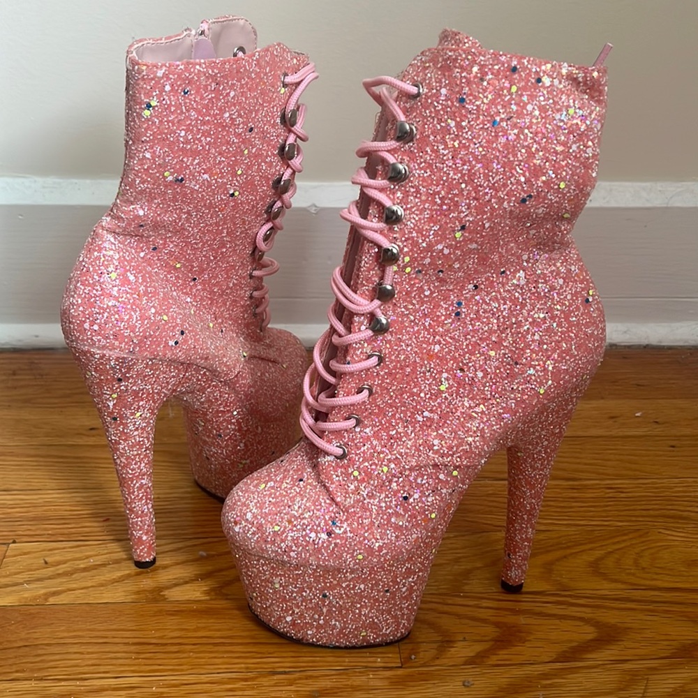 Pleaser shoes never worn